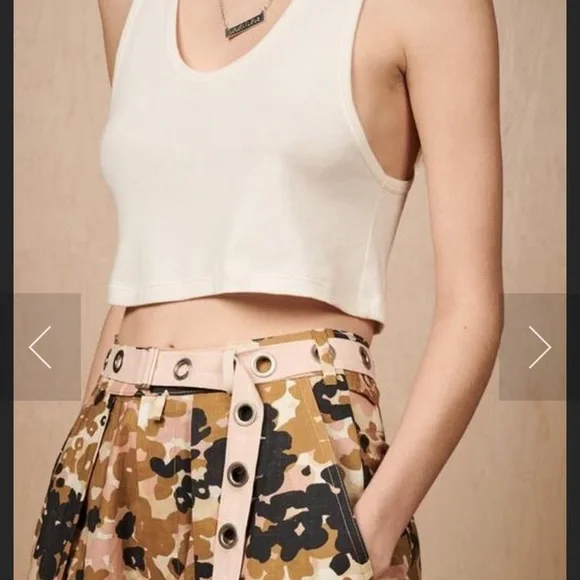 Women’s Y2k camo pants - Picture 4 of 4